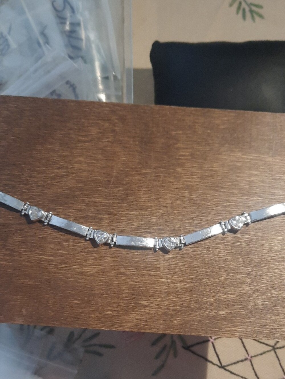 Elegant Silver Heart Link Bracelet - Women Jewelry - Picture 4 of 5
